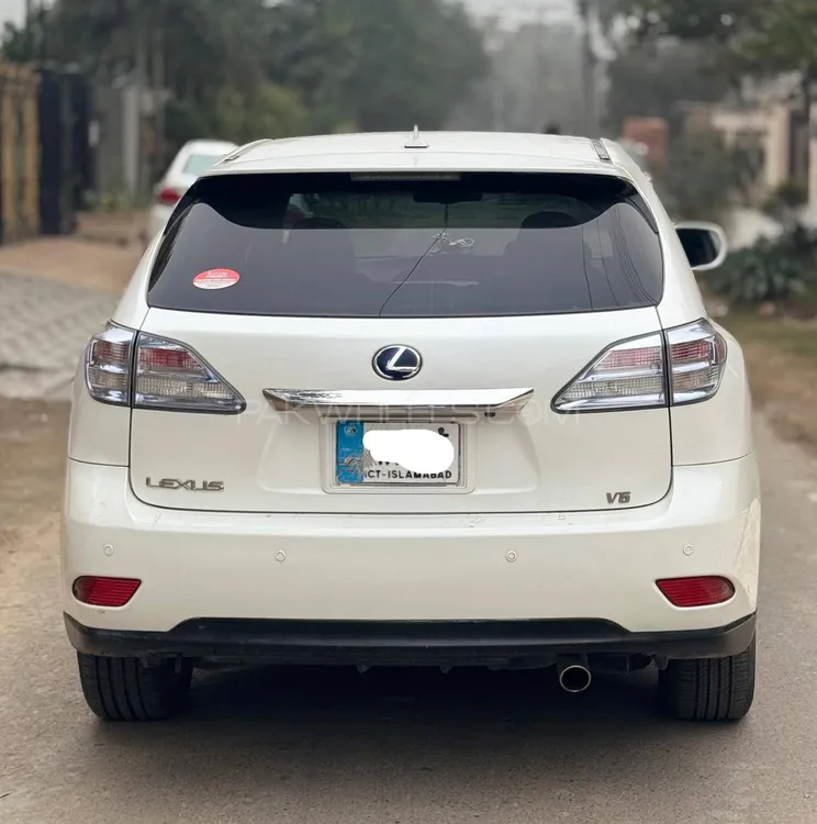 Lexus RX Series 2009 for Sale in Lahore Lexus RX Series 2009 for Sale in Lahore Image-16