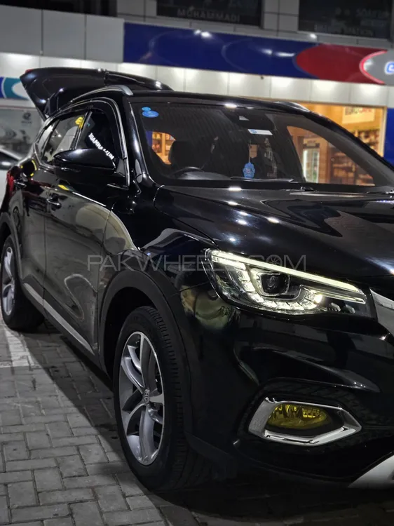 MG HS 2023 for Sale in Lahore Image-1