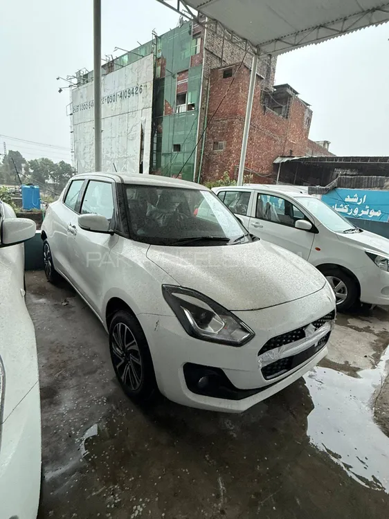 Suzuki Swift 2025 for Sale in Lahore Image-1