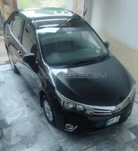 Toyota Corolla 2015 for Sale in Sialkot Image-1