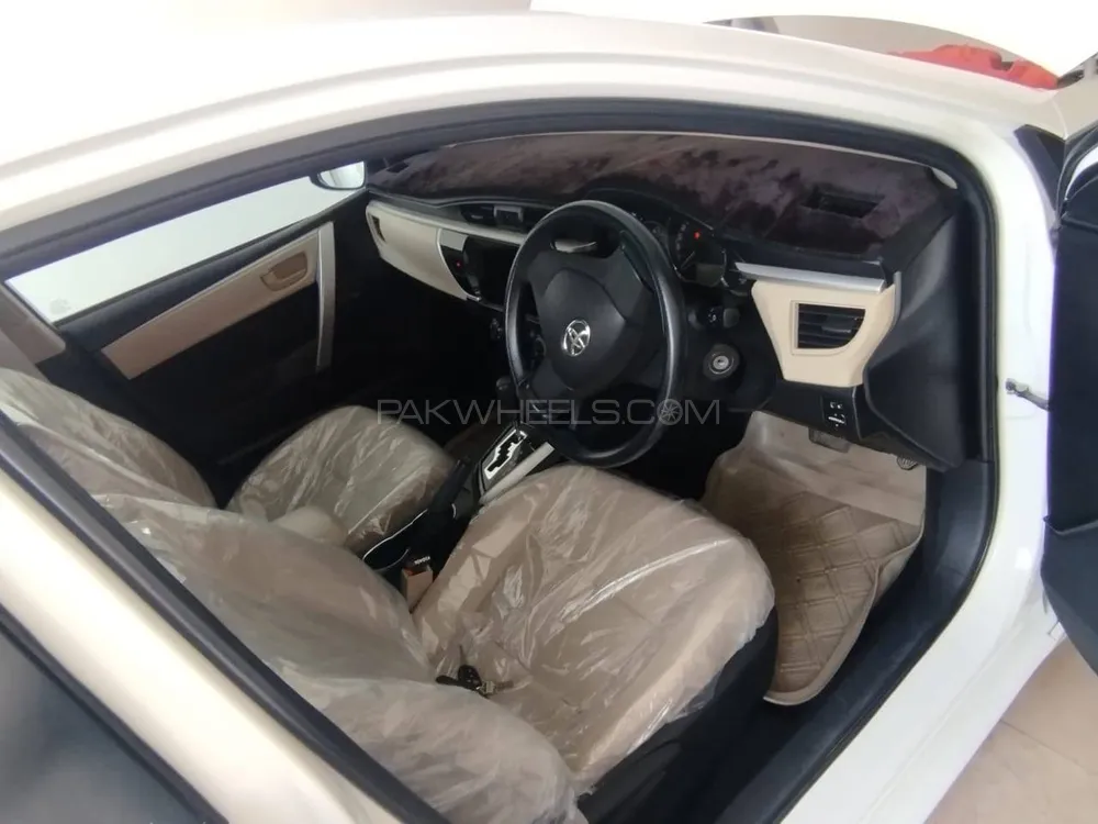 Toyota Corolla 2016 for Sale in Islamabad Image-1