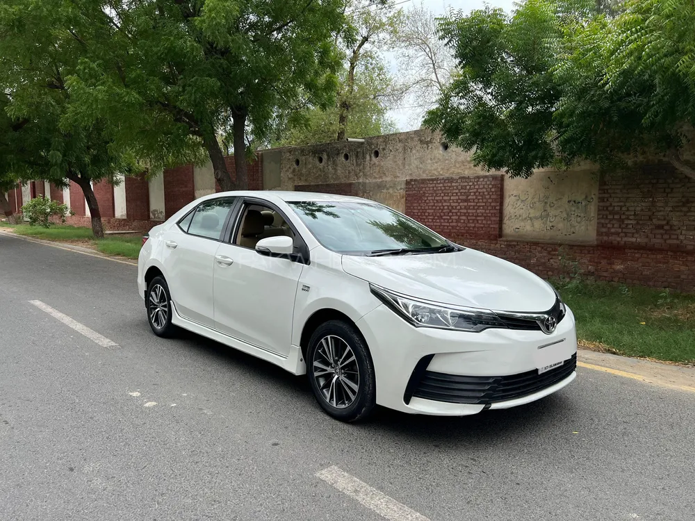 Toyota Corolla 2017 for Sale in Bahawalpur Image-1