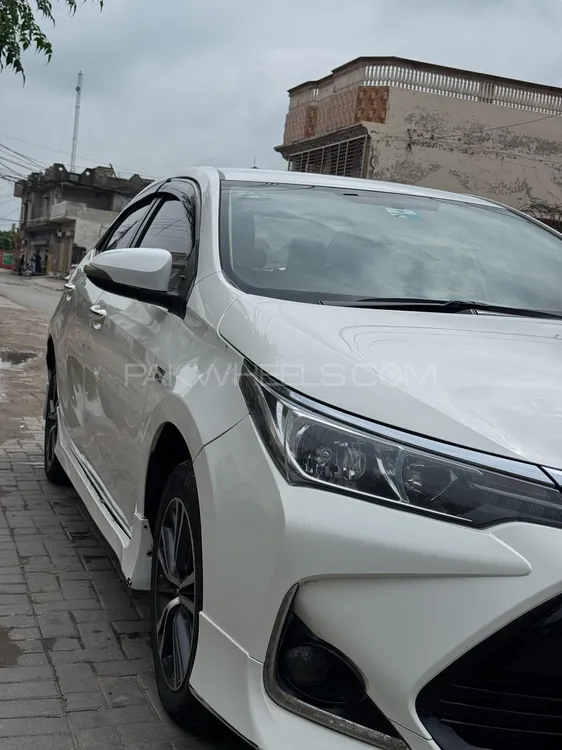 Toyota Corolla 2020 for Sale in Faisalabad Image-1