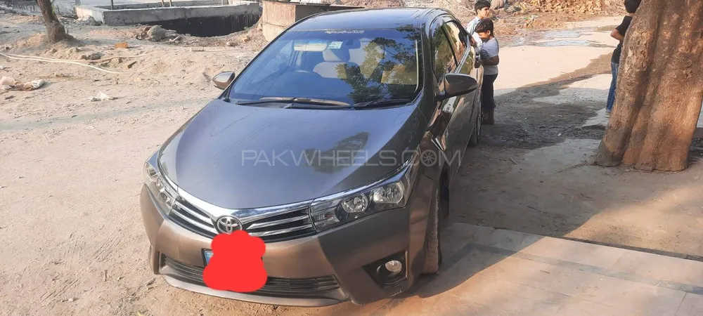 Toyota Corolla 2014 for Sale in Islamabad Image-1