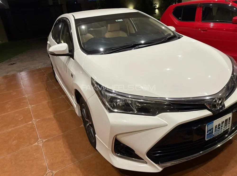 Toyota Corolla 2021 for Sale in Faisalabad Image-1