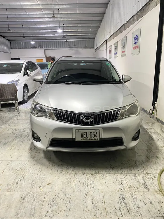 Toyota Corolla Fielder 2014 for Sale in Islamabad Image-1