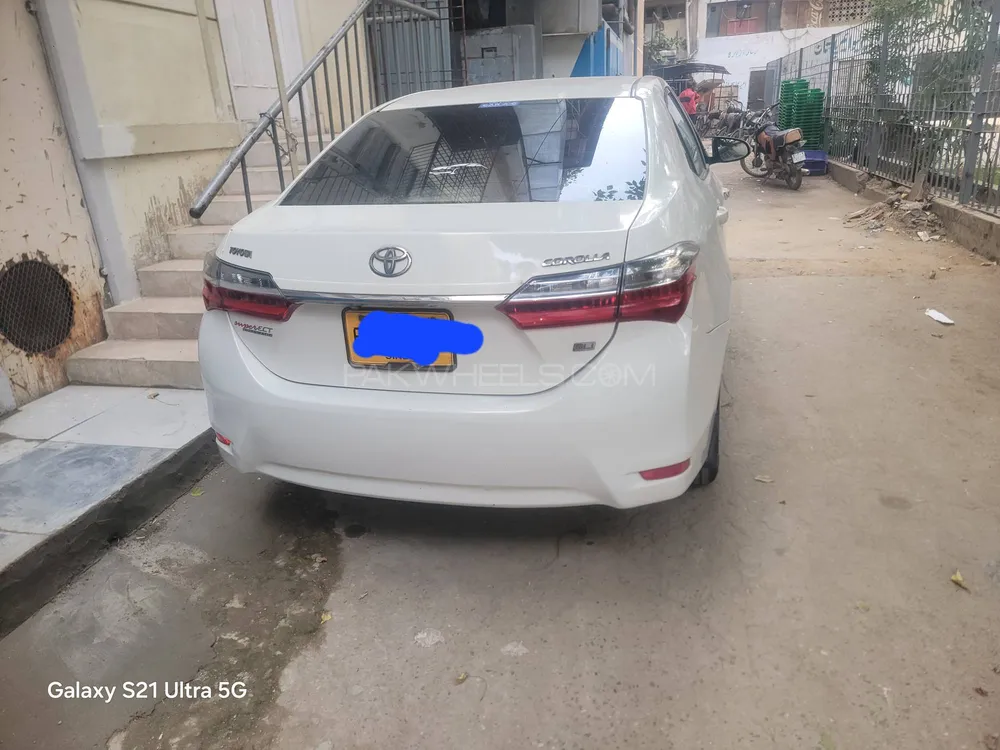 Toyota Corolla 2019 for Sale in Karachi Image-1