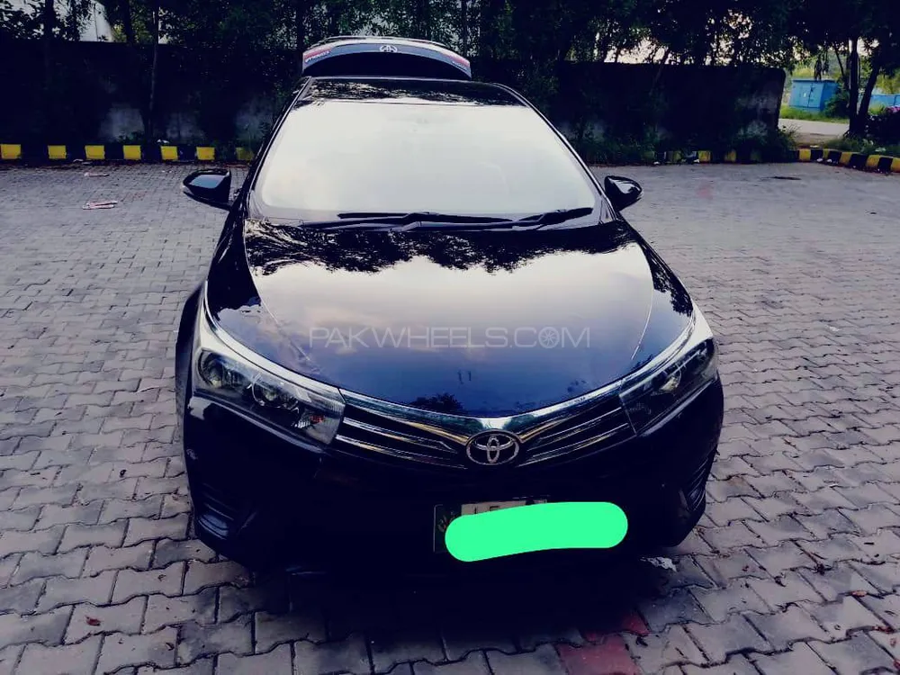 Toyota Corolla 2014 for Sale in Lahore Image-1