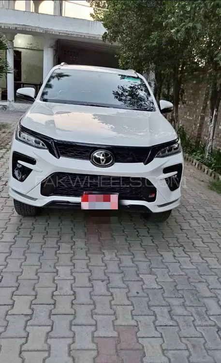 Toyota Fortuner 2025 for Sale in Rawalpindi Image-1