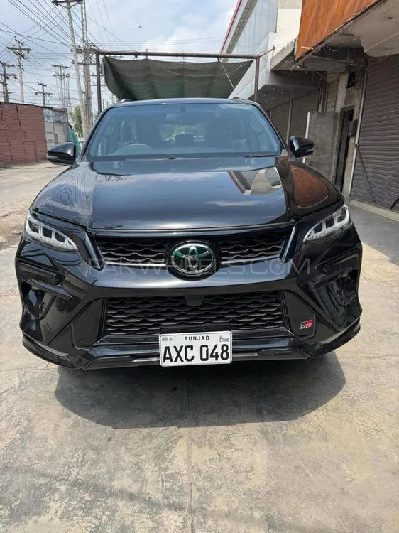 Toyota Fortuner 2025 for Sale in Multan Image-1