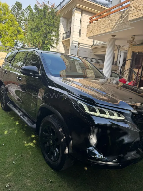 Toyota Fortuner 2022 for Sale in Islamabad Image-1