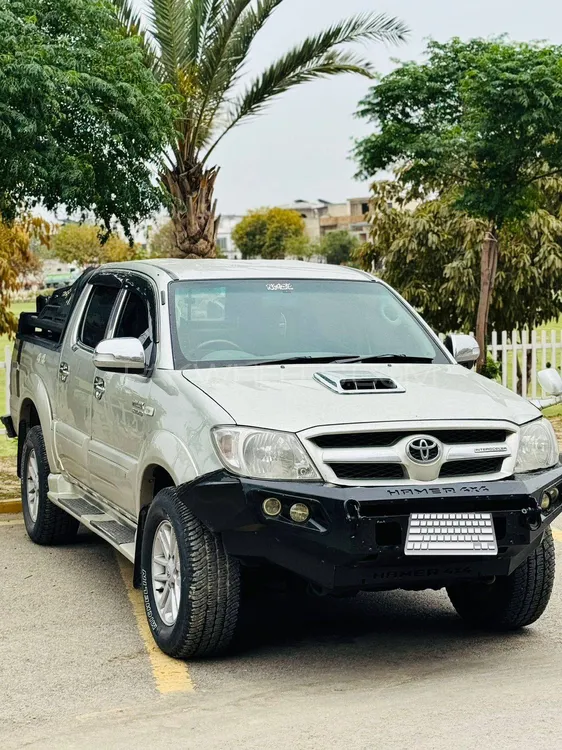 Toyota Hilux 2007 for Sale in Bannu Image-1