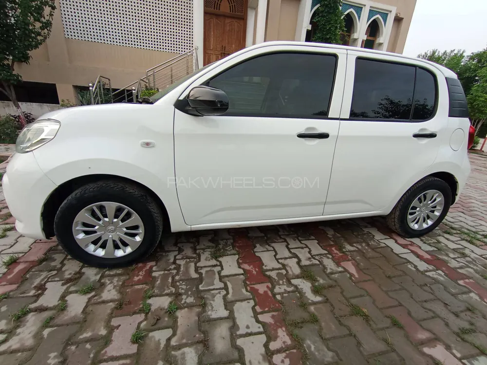 Toyota Passo 2018 for Sale in Islamabad Image-1