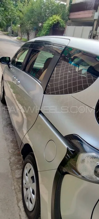 Toyota Sienta 2018 for Sale in Peshawar Toyota Sienta 2018 for Sale in Peshawar Image-3