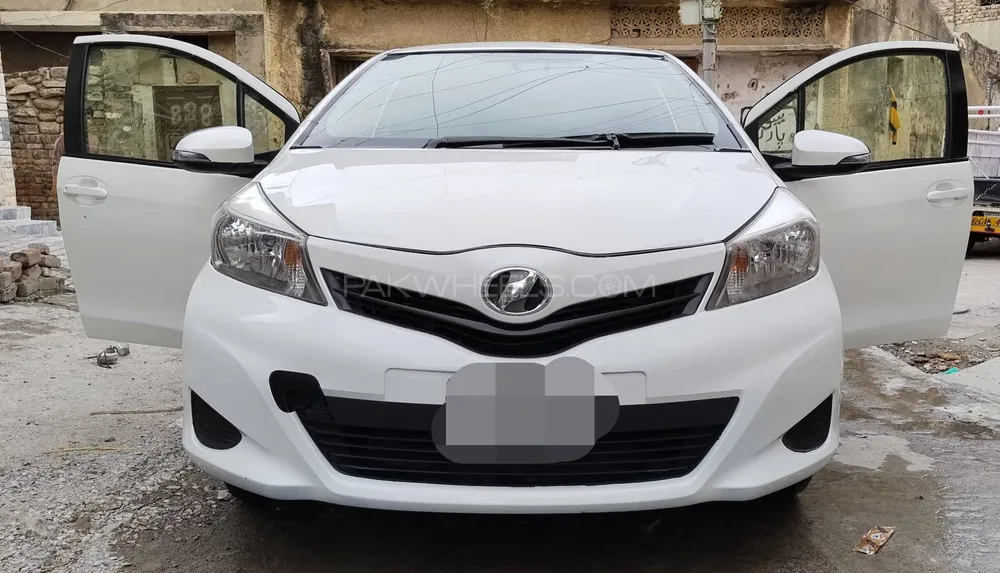 Toyota Vitz 2012 for Sale in Rawalpindi Image-1