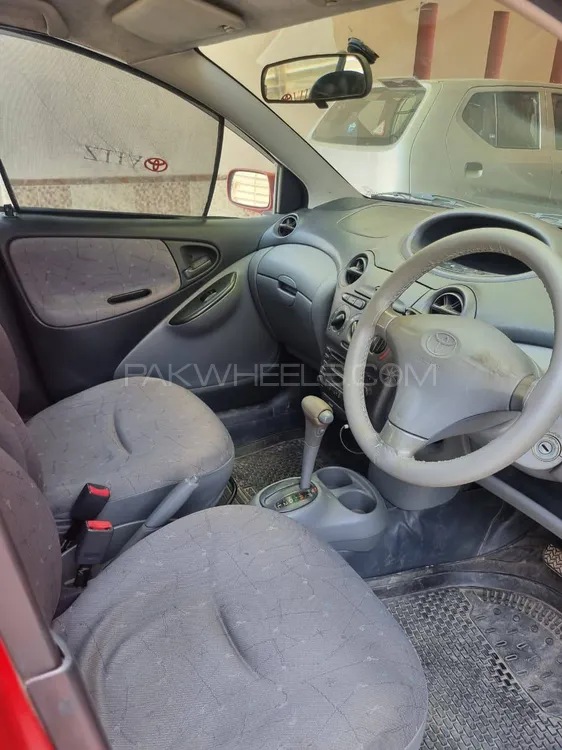 Toyota Vitz 1999 for Sale in Multan Image-1