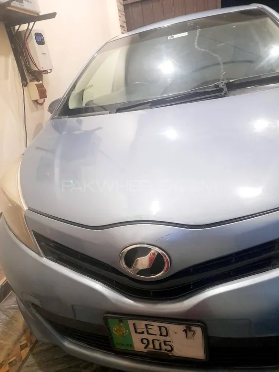 Toyota Vitz 2017 for Sale in Lahore Image-1