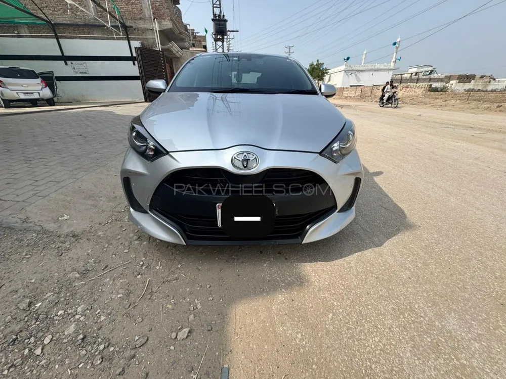 Toyota Yaris Hatchback 2021 for Sale in Nawabshah Image-1