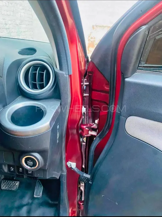 Daihatsu Cast 2017 for Sale in Peshawar Image-1