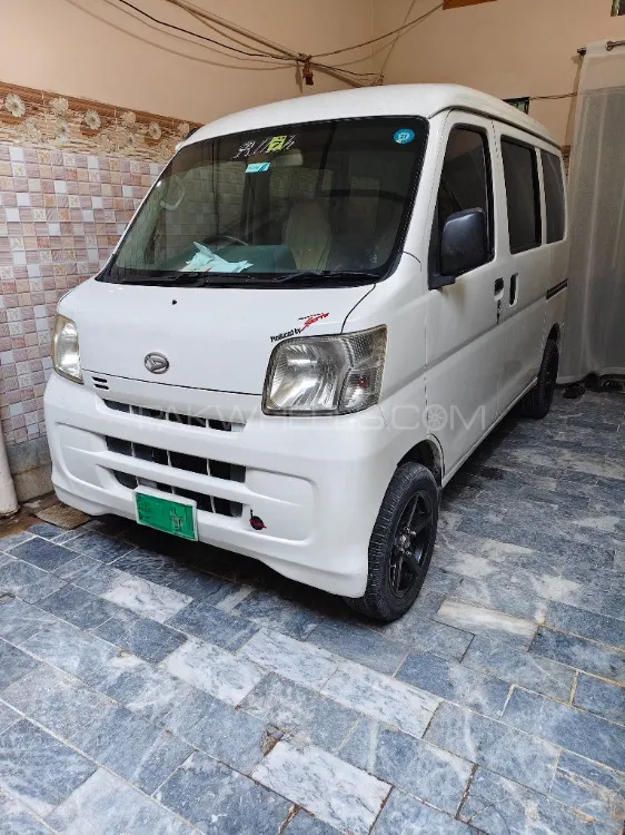 Daihatsu Hijet 2011 for Sale in Peshawar Image-1