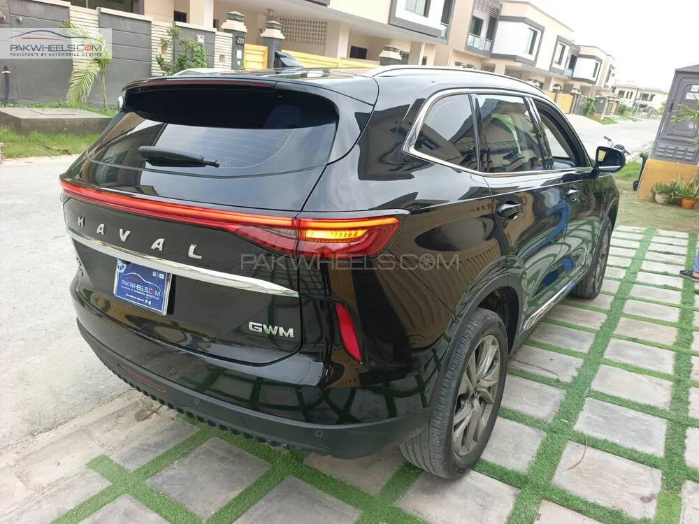 Haval H6 2023 for Sale in Karachi Haval H6 2023 for Sale in Karachi Image-4