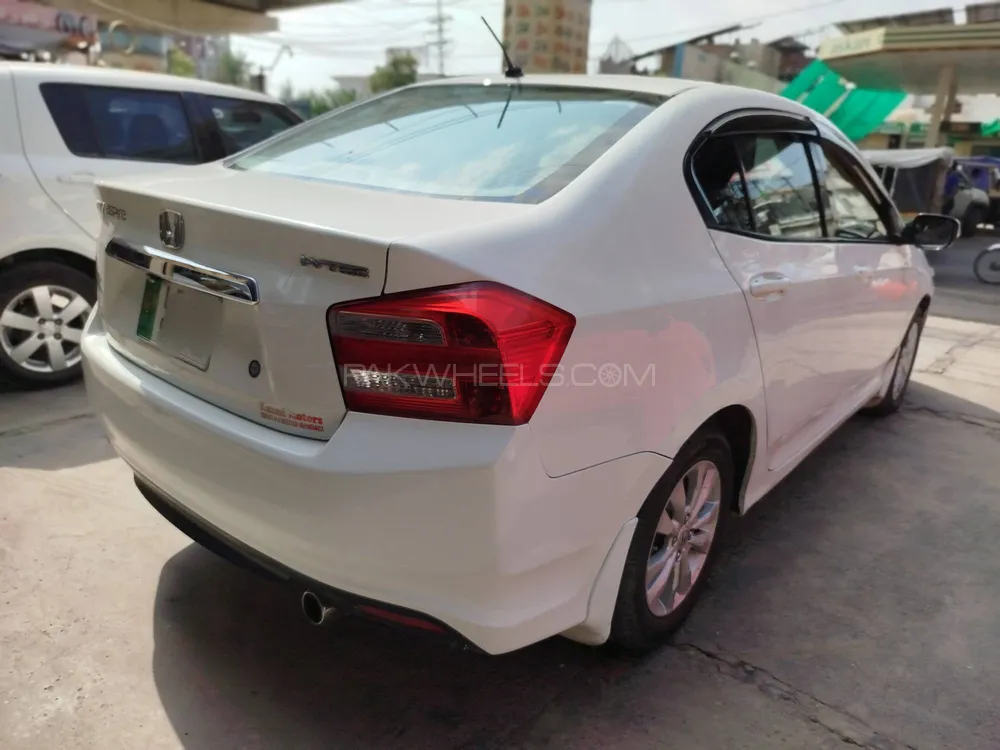 Honda City 2014 for Sale in Multan Honda City 2014 for Sale in Multan Image-7