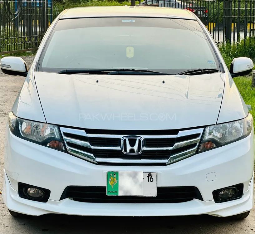 Honda City 2016 for Sale in Faisalabad Image-1