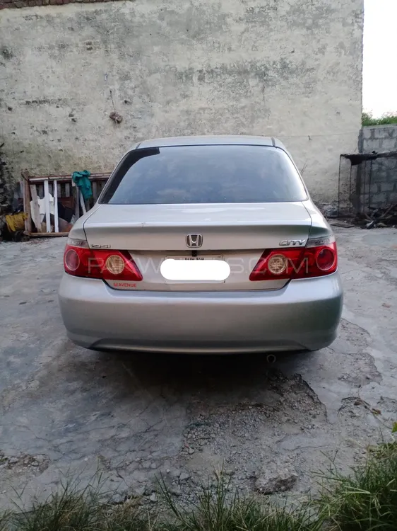 Honda City 2006 for Sale in Fateh Jang Image-1