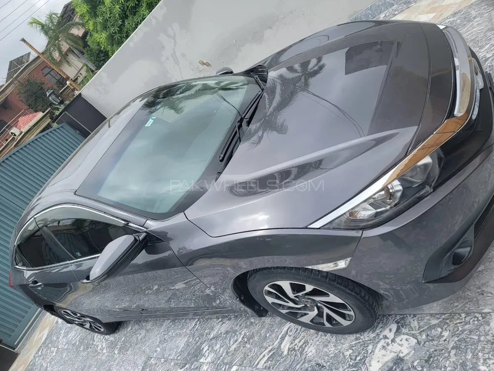 Honda Civic 2017 for Sale in Lahore Image-1