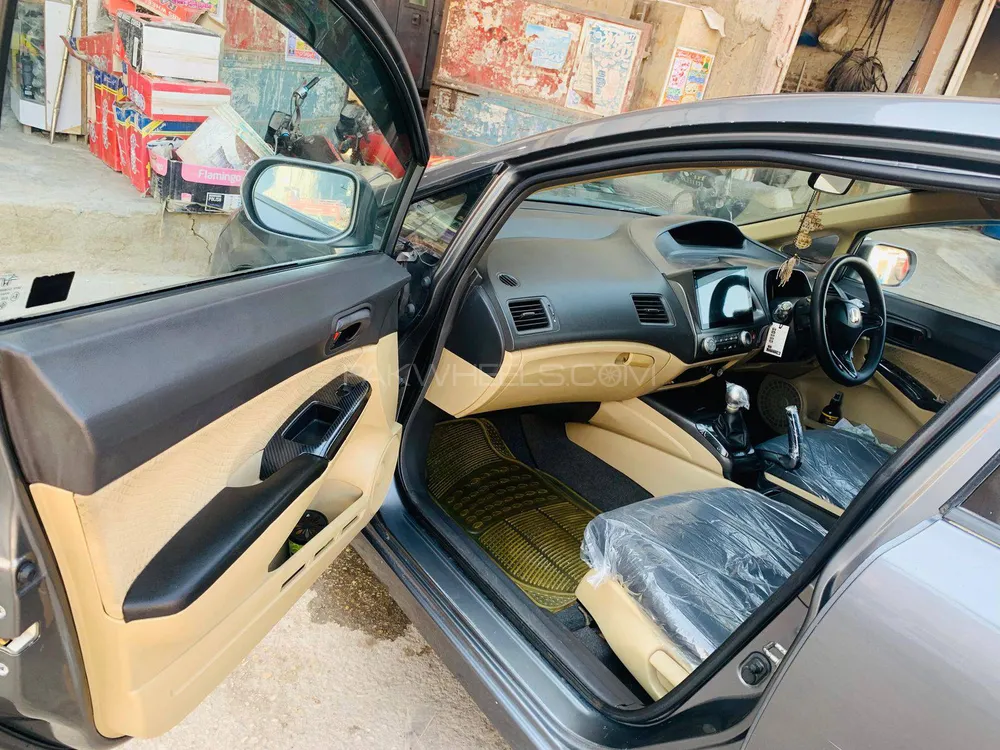 Honda Civic 2010 for Sale in Islamabad Honda Civic 2010 for Sale in Islamabad Image-9