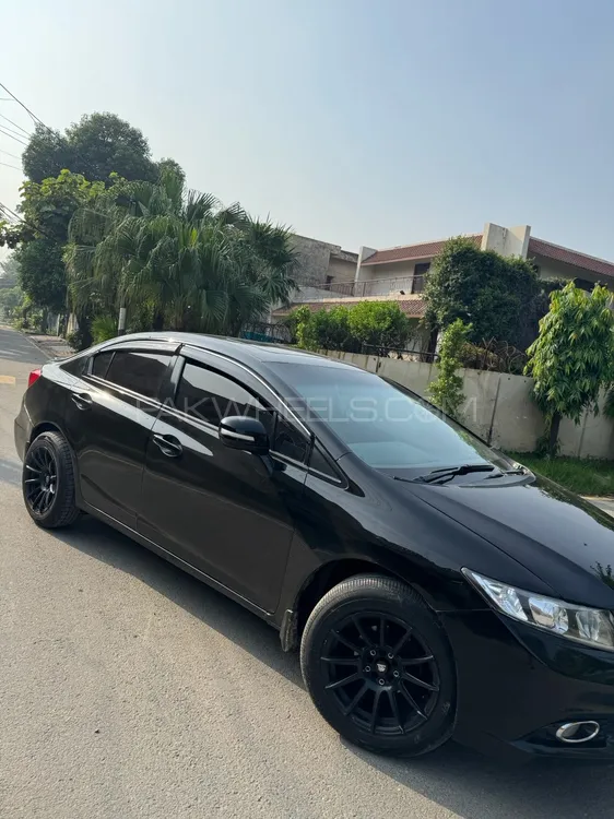 Honda Civic 2013 for Sale in Lahore Image-1
