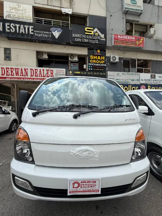 Hyundai H-100 2025 for Sale in Islamabad Hyundai H-100 2025 for Sale in Islamabad Image-4
