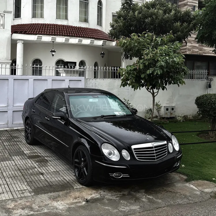 Mercedes Benz E Class 2007 for Sale in Islamabad Image-1