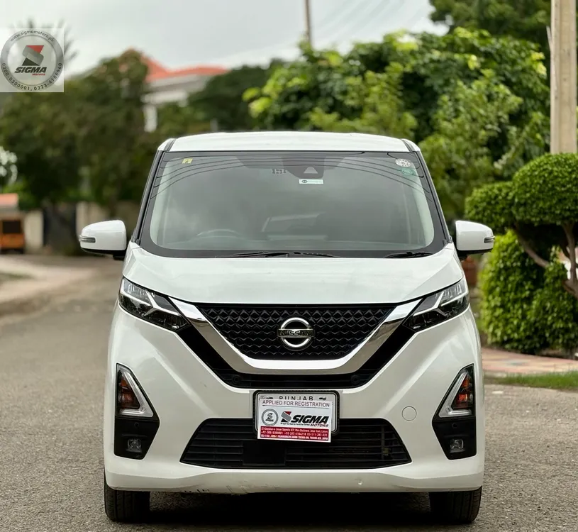 Nissan Dayz 2020 for Sale in Lahore Image-1