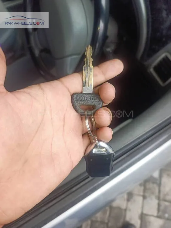 Suzuki Cultus 2016 for Sale in Lahore Suzuki Cultus 2016 for Sale in Lahore Image-14