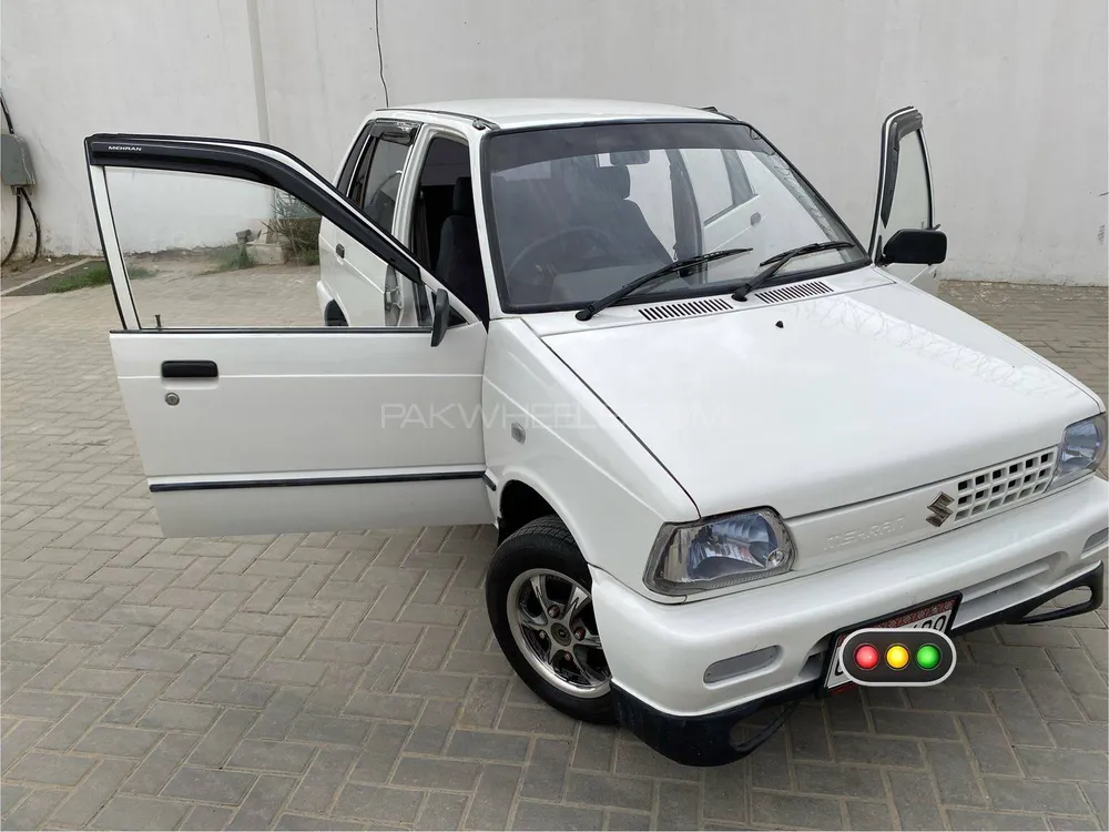 Suzuki Mehran 2011 for Sale in Karachi Image-1