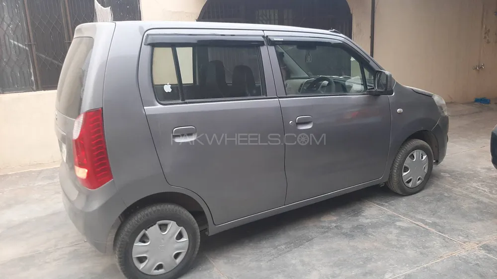 Suzuki Wagon R 2016 for Sale in Islamabad Image-1