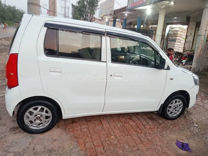 Suzuki Wagon R 2018 for Sale in Lahore Image-1