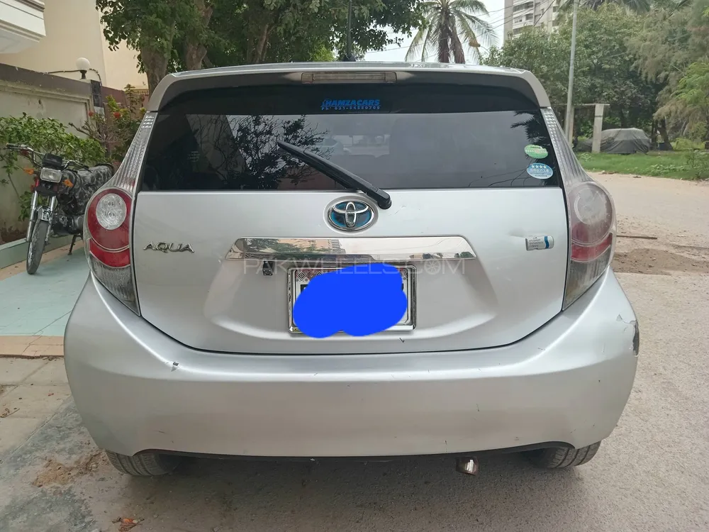 Toyota Aqua 2013 for Sale in Karachi Image-1