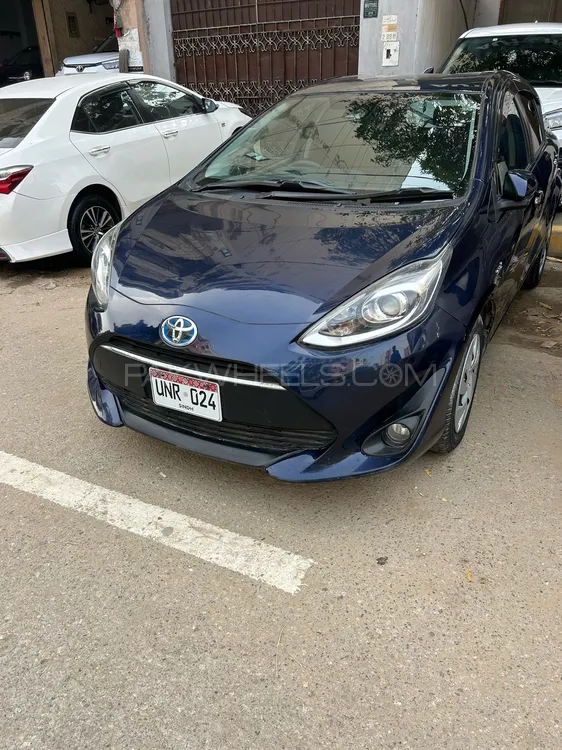 Toyota Aqua 2020 for Sale in Karachi Image-1