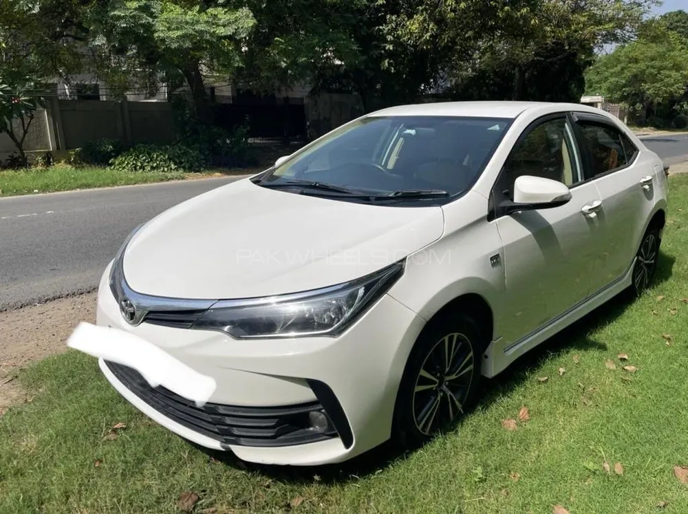 Toyota Corolla 2018 for Sale in Lahore Image-1