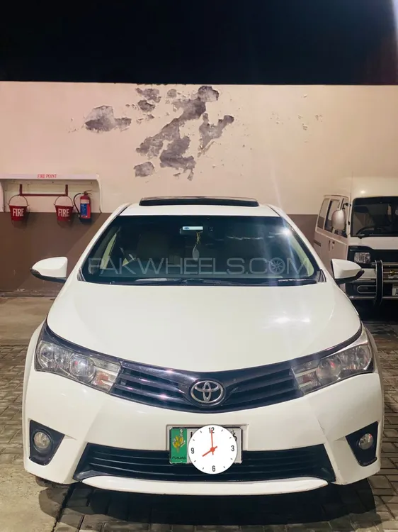 Toyota Corolla 2016 for Sale in Faisalabad Image-1