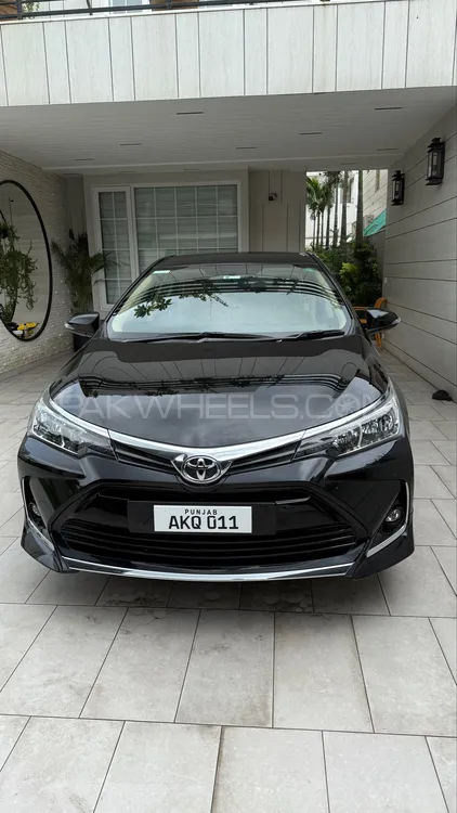 Toyota Corolla 2022 for Sale in Lahore Image-1