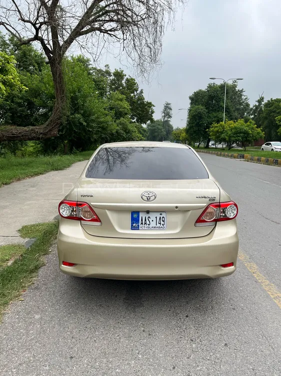 Toyota Corolla 2012 for Sale in Islamabad Image-1
