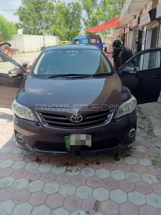 Toyota Corolla 2013 for Sale in Islamabad Image-1