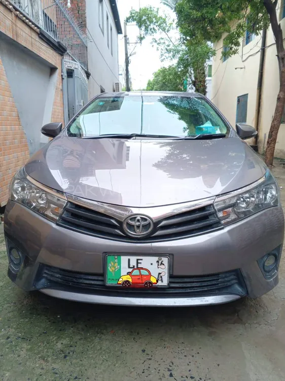 Toyota Corolla 2016 for Sale in Lahore Image-1