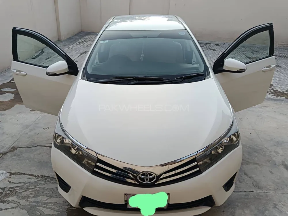 ٹویوٹا کرولا 2017 for Sale in کوہاٹ Image-1