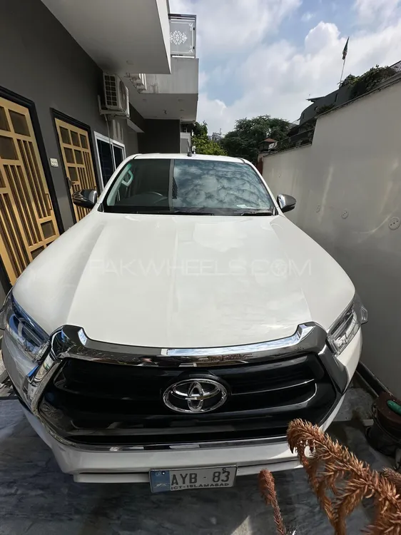 Toyota Hilux 2022 for Sale in Islamabad Image-1