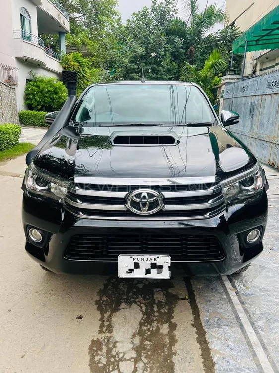 Toyota Hilux 2017 for Sale in Lahore Image-1