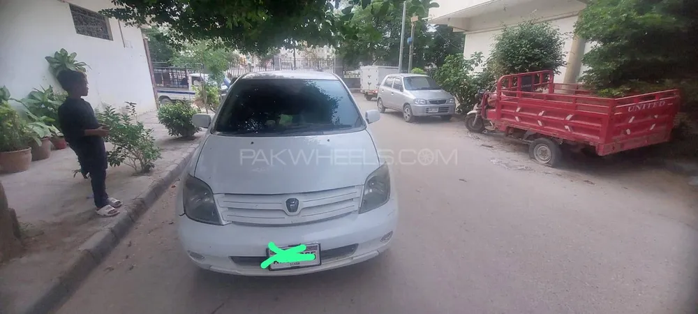 Toyota IST 2003 for Sale in Karachi Image-1